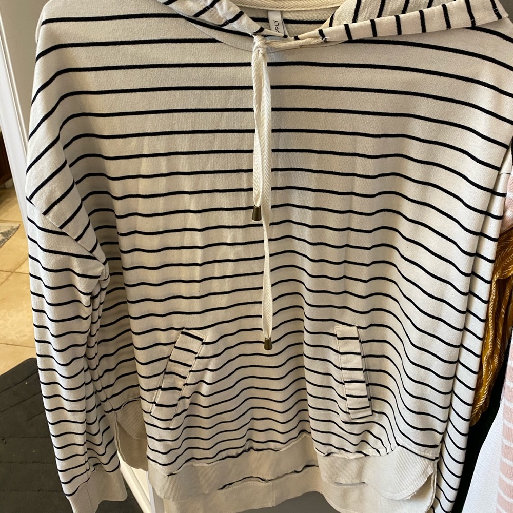 Z supply top